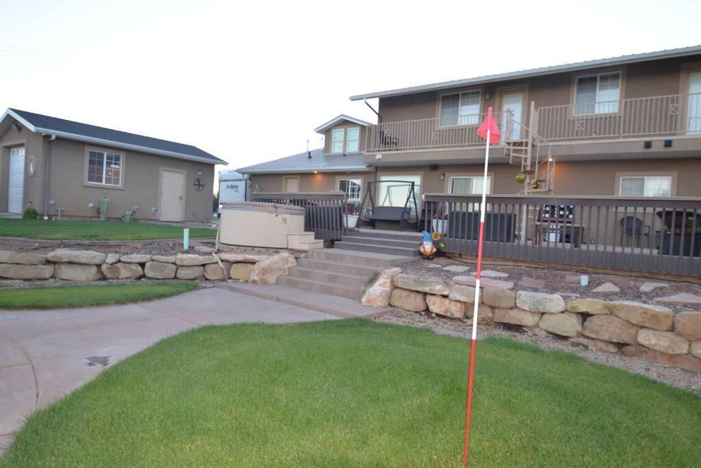 Tacit Shadow Resort Paradise Deluxe Suite, Gym, Coffee Bar, Hot-Tub, Free Laundry, Food Available Parowan Exterior foto