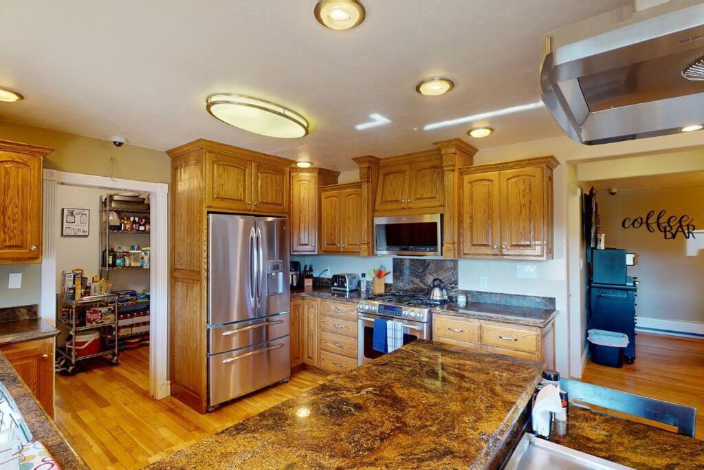 Tacit Shadow Resort Paradise Deluxe Suite, Gym, Coffee Bar, Hot-Tub, Free Laundry, Food Available Parowan Exterior foto