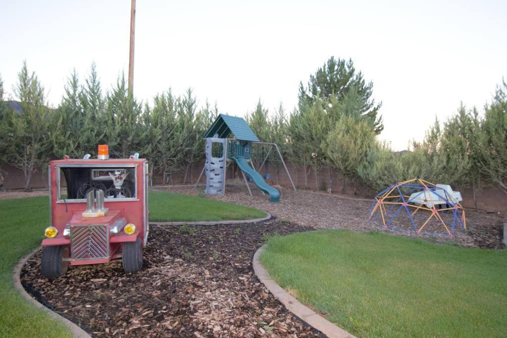 Tacit Shadow Resort Paradise Deluxe Suite, Gym, Coffee Bar, Hot-Tub, Free Laundry, Food Available Parowan Exterior foto