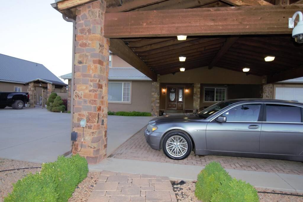 Tacit Shadow Resort Paradise Deluxe Suite, Gym, Coffee Bar, Hot-Tub, Free Laundry, Food Available Parowan Exterior foto